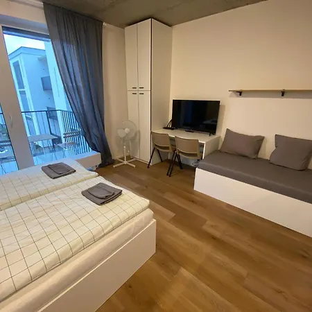 Bella * Brno